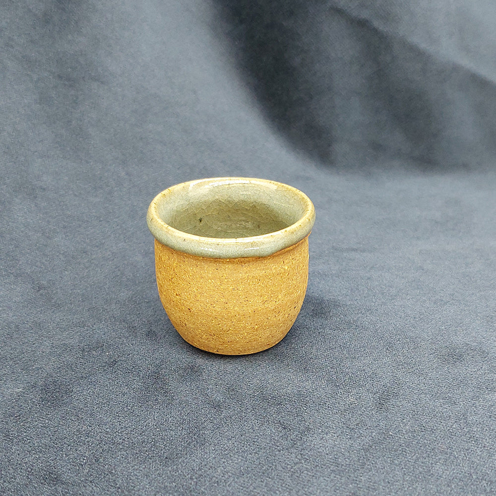 Egg Pottle
