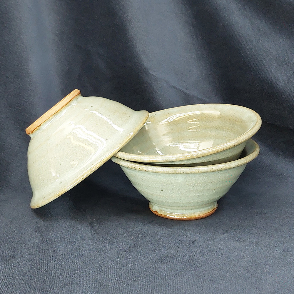 Small Lipped Bowl