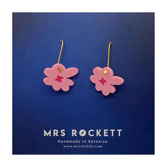Mrs Rockett: Mānuka Flower Earrings