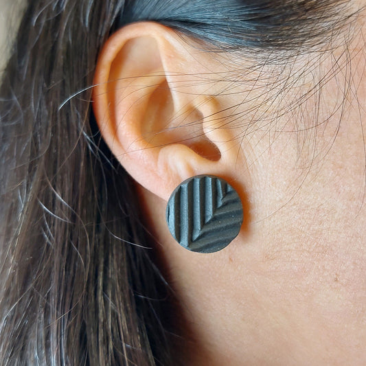 Taonga Earrings - Medium Studs