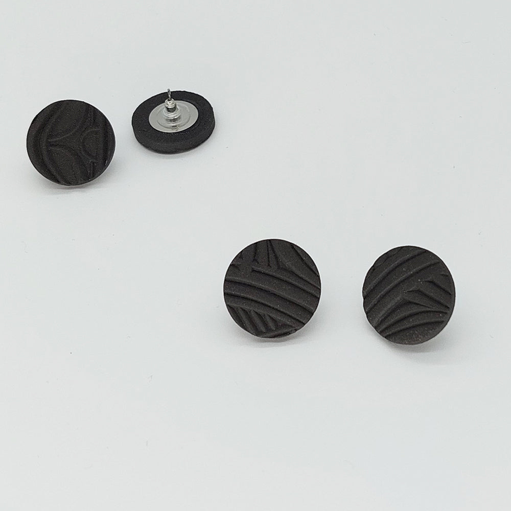 Taonga Earrings - Medium Studs